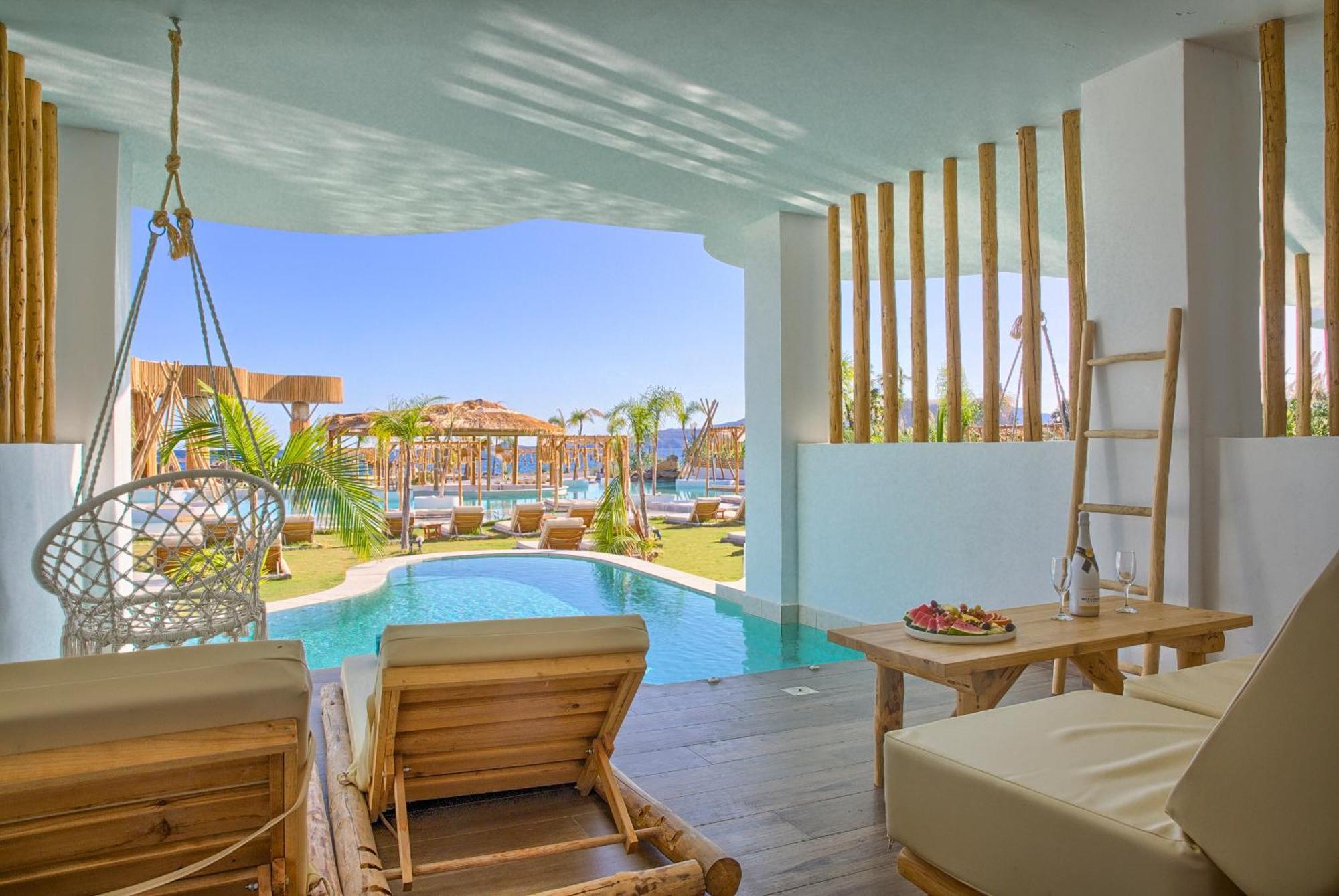Alia Luxury And 3*