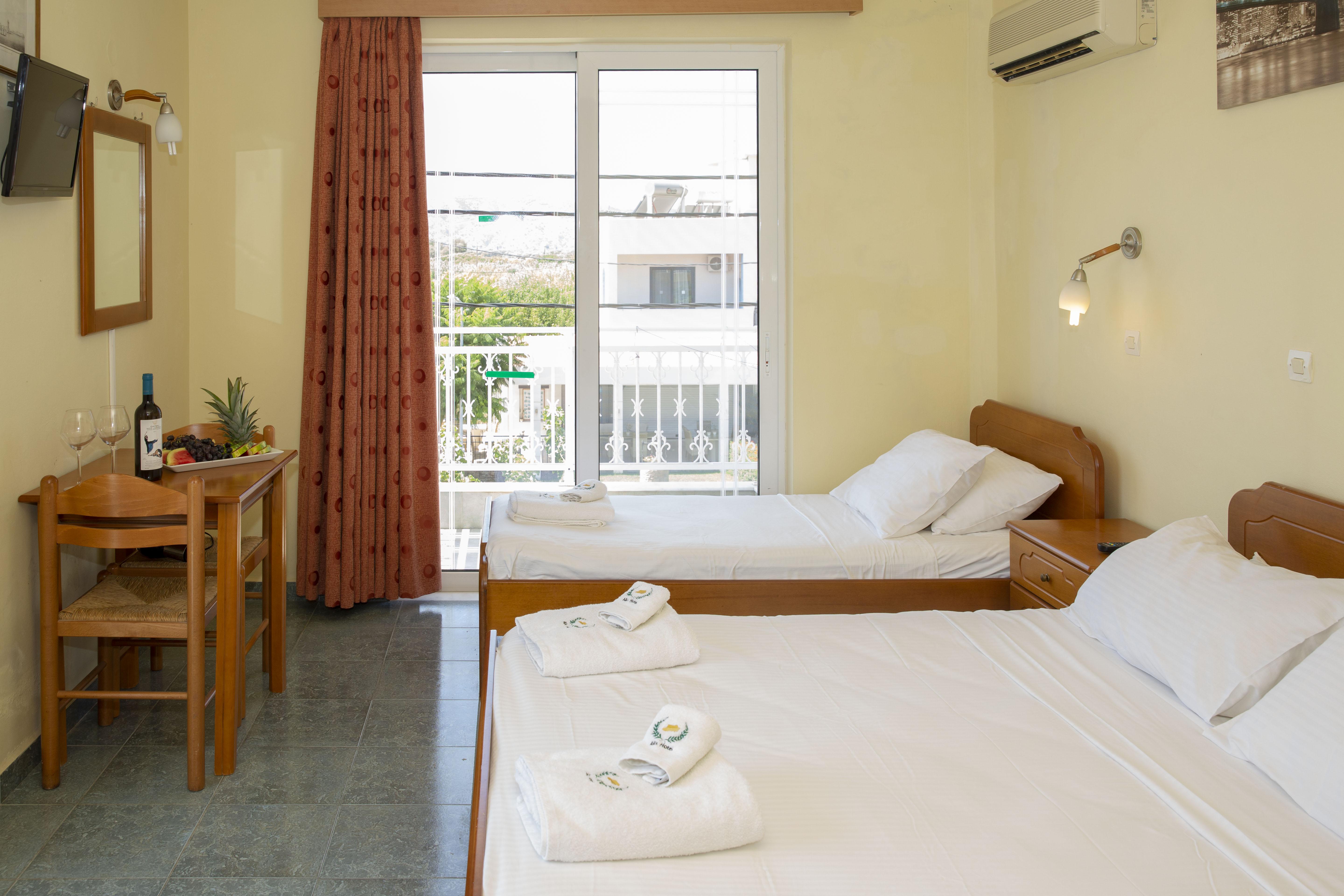 Alia Luxury And 3* Haraki