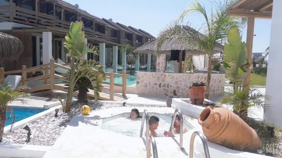Alia Luxury And